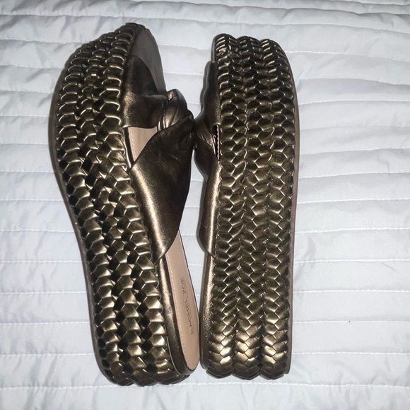 Rachel Zoe Bronze Polly twisted flatform sandal. Sz 7.5 - Picture 7 of 7